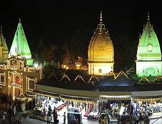 raghunath-temple_1517208230.jpg